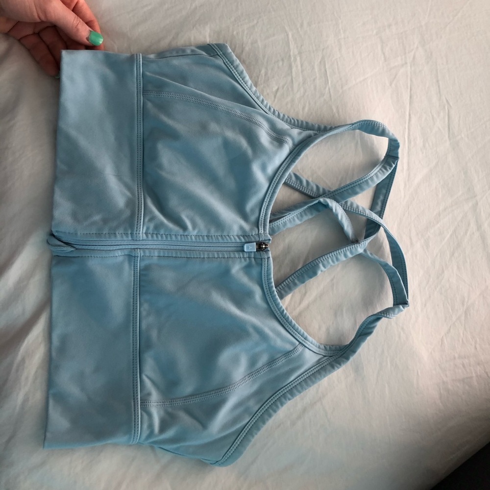 Balance athletica revive sports bra